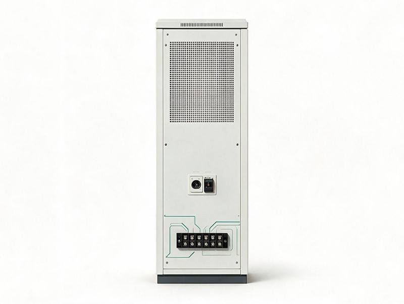 SA1000S系列电网模拟电源背面